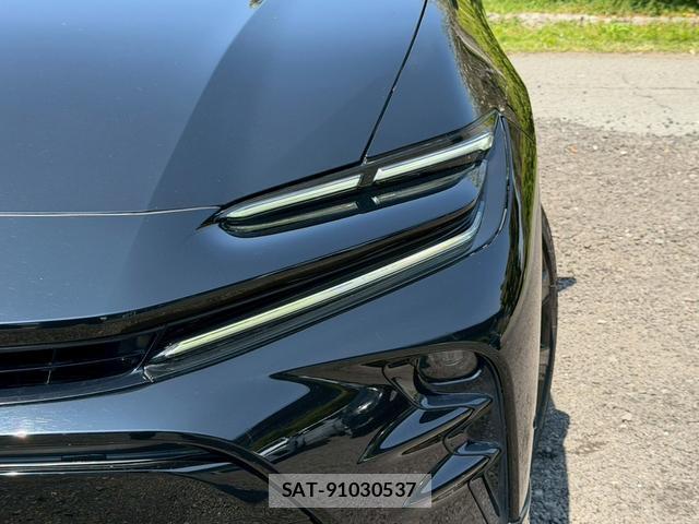 Toyota CROWN 2023-11 8007551-4