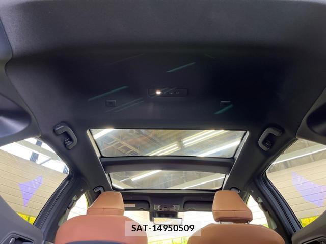 Toyota CROWN 2024-07 8007790-4
