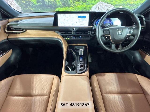 Toyota CROWN 2024-03 8009407-1