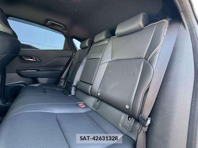 Toyota CROWN 2024-04 8009755-8