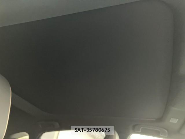 Toyota CROWN 2024-11 8009775-12