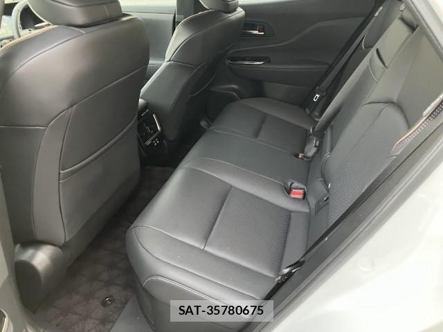 Toyota CROWN 2024-11 8009775-9
