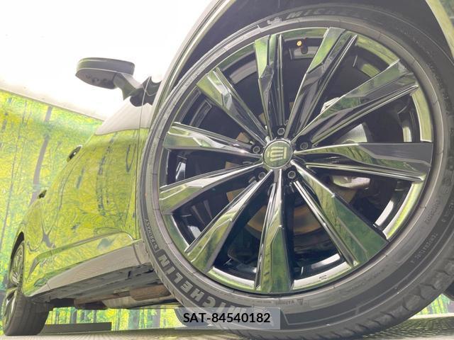 Toyota CROWN 2024-11 8010028-12