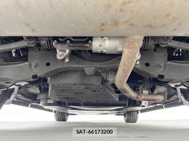 Toyota CROWN 2024-03 8010141-19