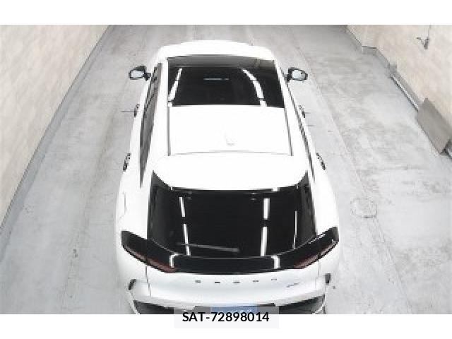 Toyota CROWN 2025-01 8010259-5