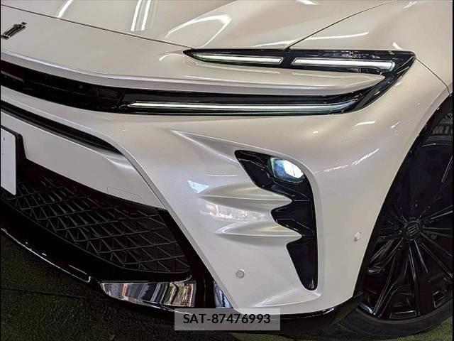 Toyota CROWN 2023-12 8010880-10
