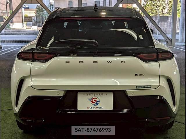 Toyota CROWN 2023-12 8010880-18