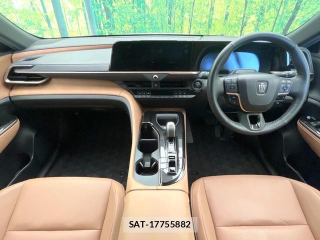 Toyota CROWN 2024-03 8011082-1