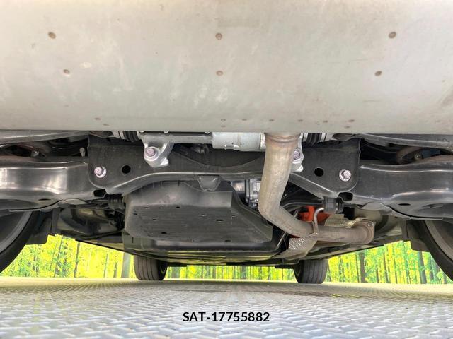 Toyota CROWN 2024-03 8011082-18