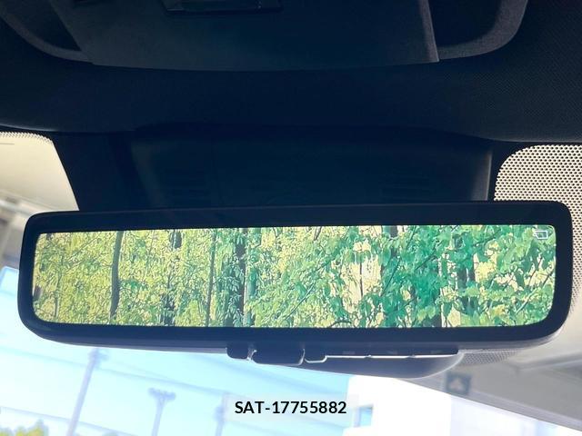 Toyota CROWN 2024-03 8011082-4