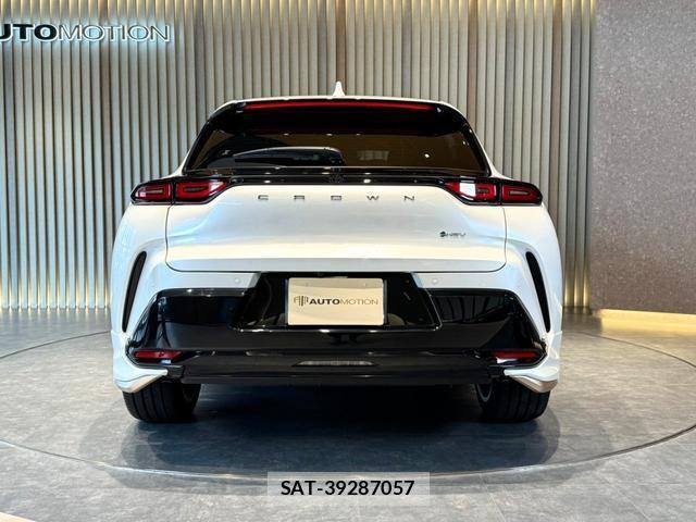 Toyota CROWN 2024-02 8011115-5