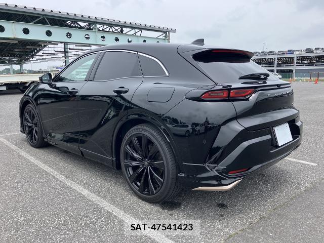 Toyota CROWN 2023-11 8011203-1