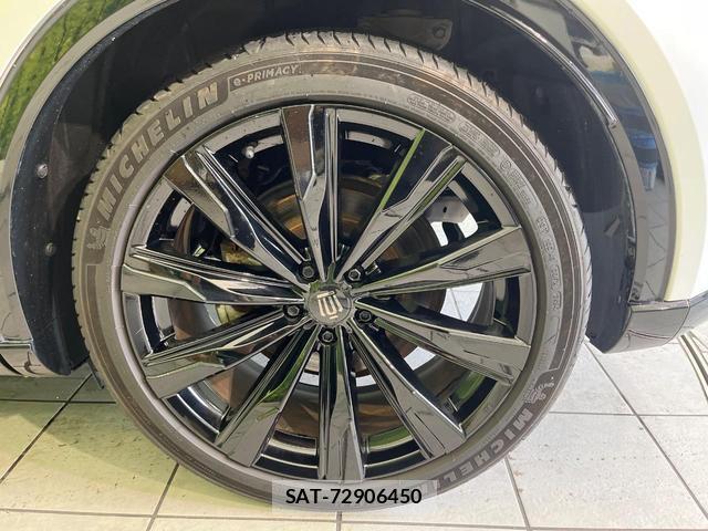 Toyota CROWN 2024-10 8011363-13