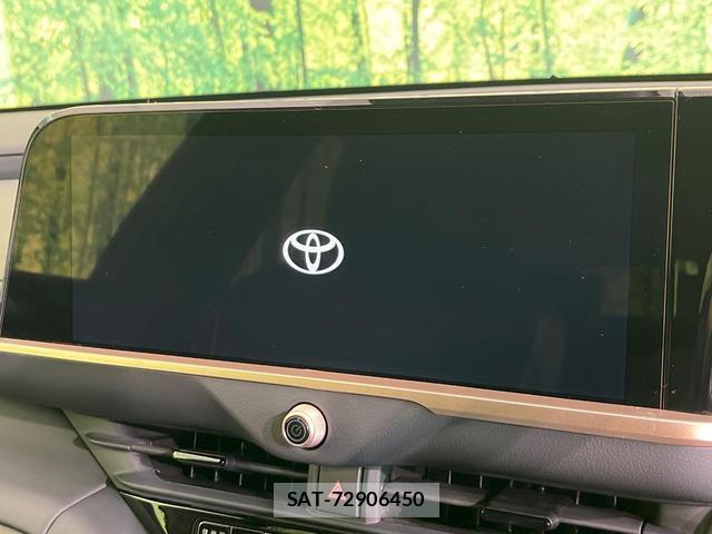 Toyota CROWN 2024-10 8011363-2