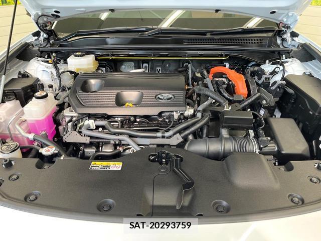 Toyota CROWN 2024-02 8011748-17