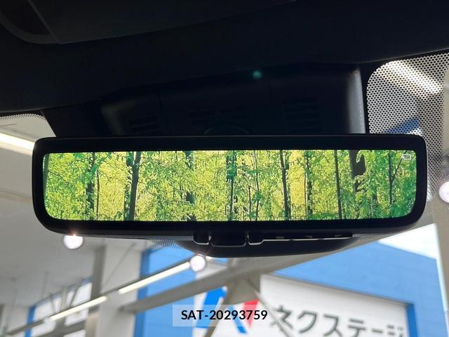 Toyota CROWN 2024-02 8011748-6
