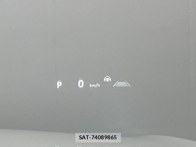 Toyota CROWN 2024-10 8011838-9