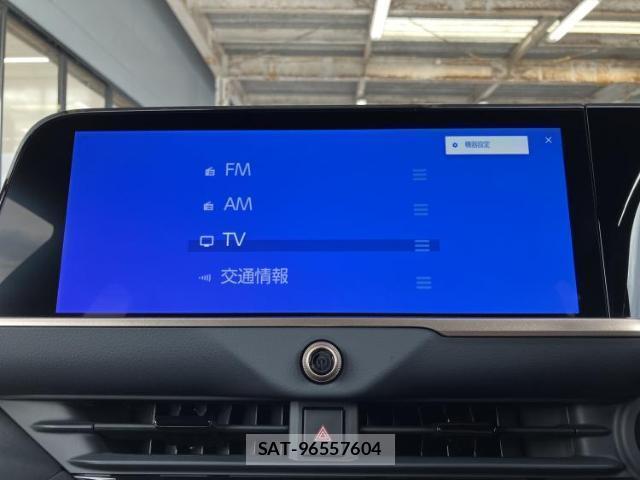 Toyota CROWN 2024-01 8012462-11