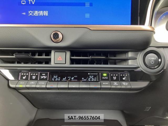 Toyota CROWN 2024-01 8012462-12
