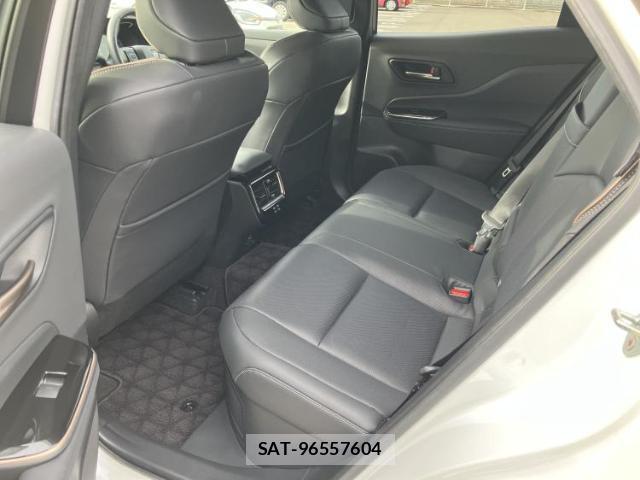 Toyota CROWN 2024-01 8012462-6