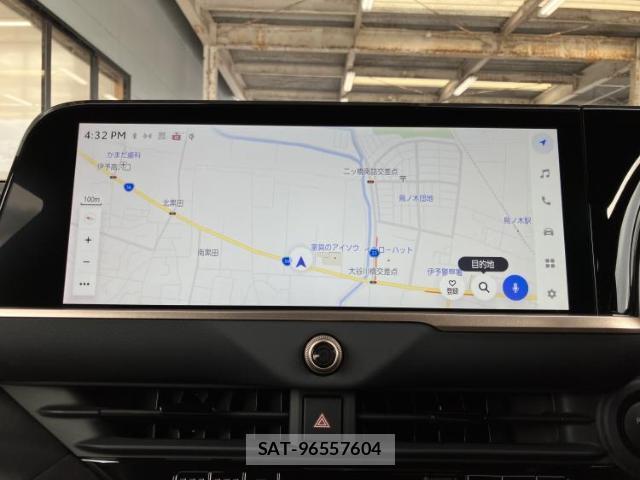 Toyota CROWN 2024-01 8012462-9