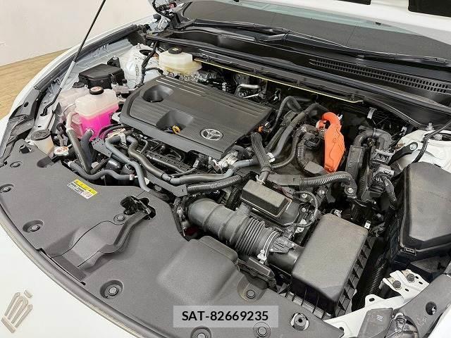 Toyota CROWN 2024-01 8012470-17