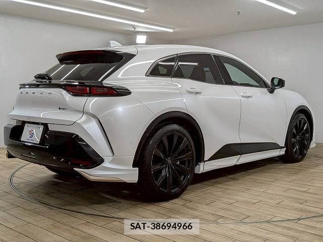 Toyota CROWN 2024-10 8012471-16