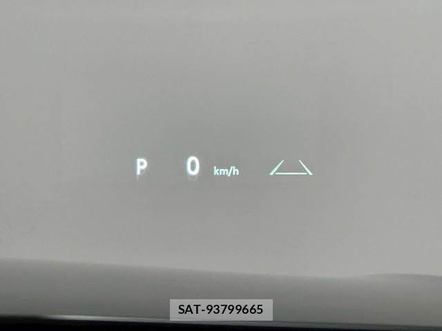 Toyota CROWN 2024-09 8012473-11