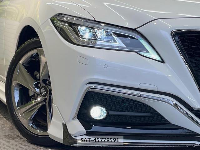 Toyota CROWN 2020-03 7793104-11