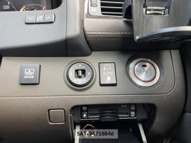 Toyota CROWN 2012-11 8005168-10