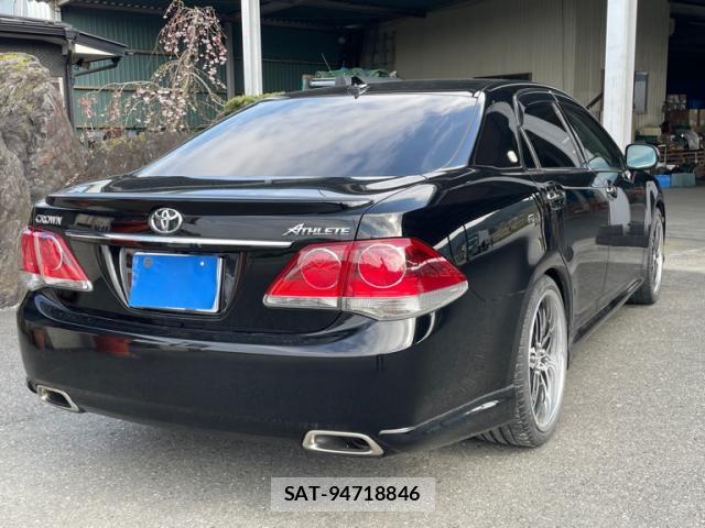 Toyota CROWN 2012-11 8005168-13