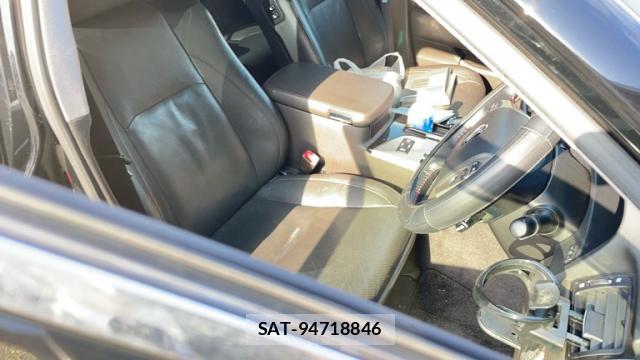 Toyota CROWN 2012-11 8005168-17