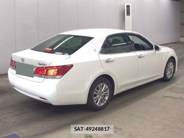 Toyota CROWN 2014-06 8007512-1