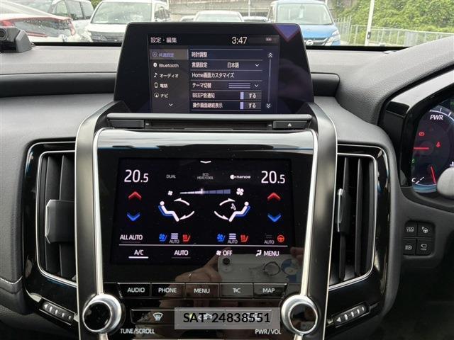Toyota CROWN 2020-03 8008455-1