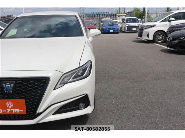 Toyota CROWN 2019-09 8008632-15