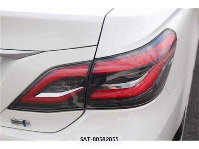 Toyota CROWN 2019-09 8008632-19