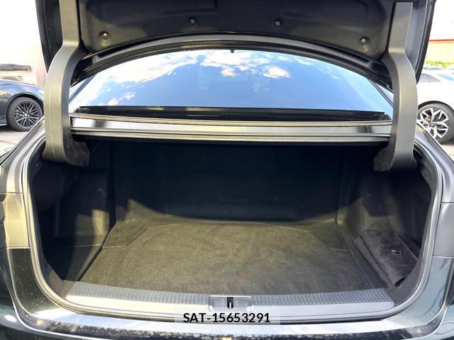 Toyota CROWN 2025-01 8011225-11