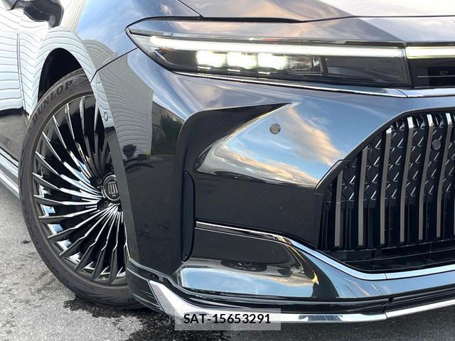 Toyota CROWN 2025-01 8011225-13