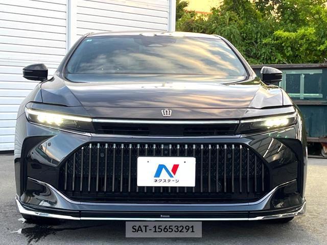 Toyota CROWN 2025-01 8011225-15