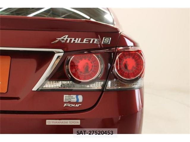 Toyota CROWN 2015-11 8011318-18
