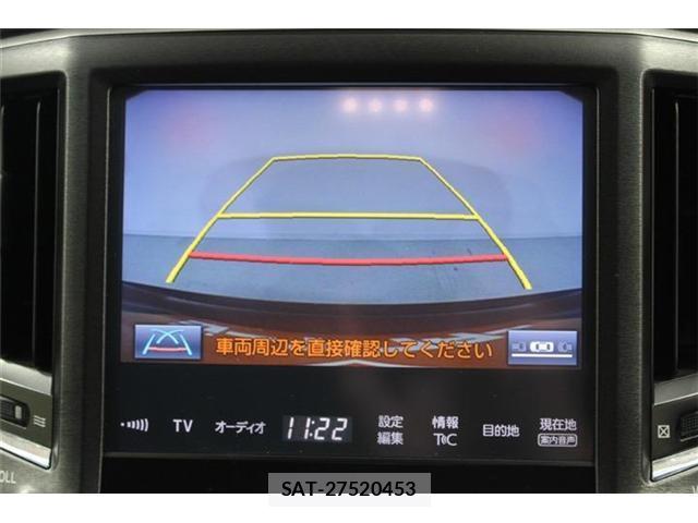 Toyota CROWN 2015-11 8011318-3