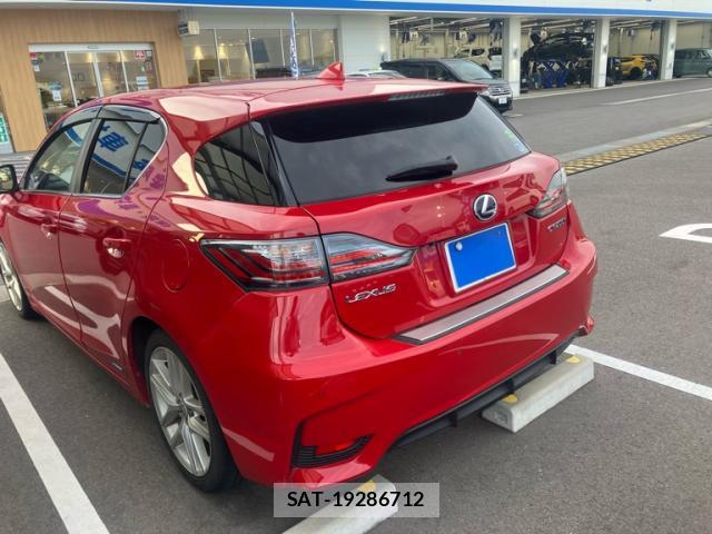 Lexus CT 2014-07 8003785-13