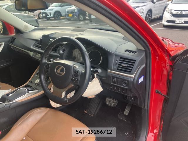 Lexus CT 2014-07 8003785-5