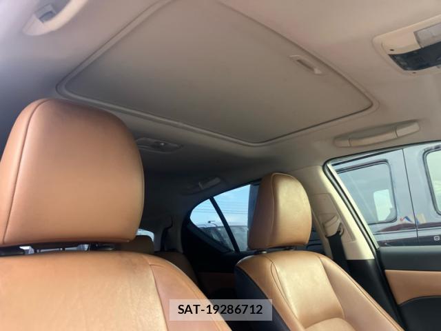 Lexus CT 2014-07 8003785-6