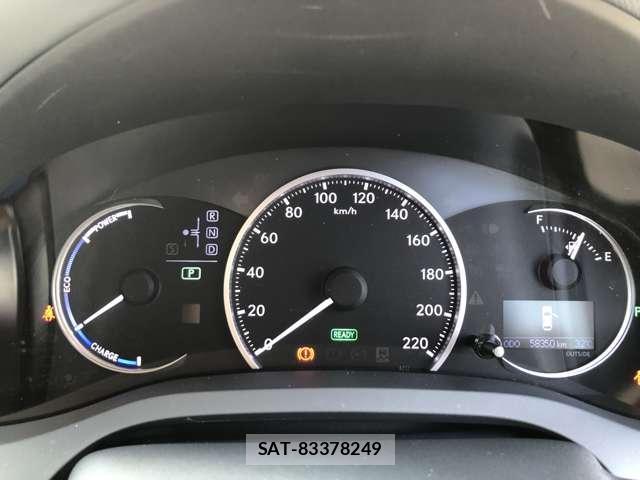 Lexus CT 2011-10 8007742-10