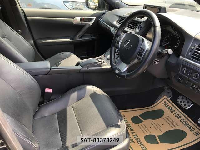 Lexus CT 2011-10 8007742-14