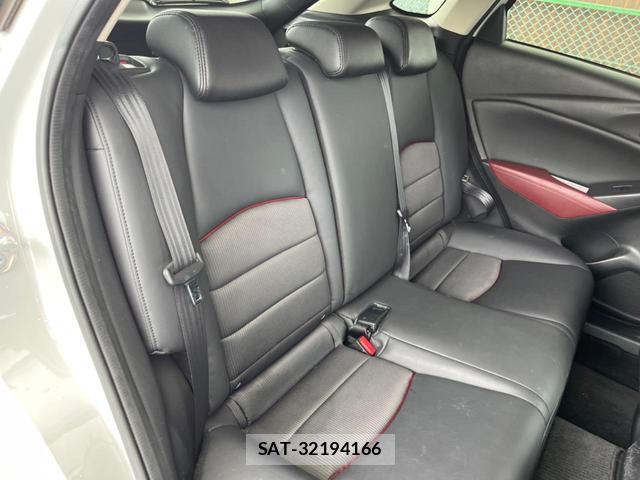 Mazda CX-3 2015-02 8003633-8