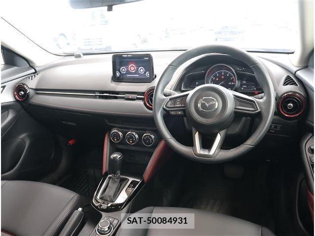 Mazda CX-3 2017-09 8009402-1