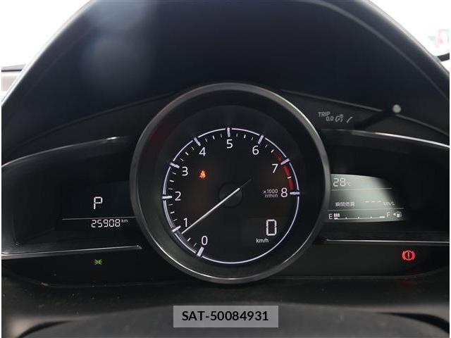 Mazda CX-3 2017-09 8009402-7