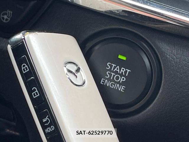 Mazda CX-30 2020-04 8003761-6